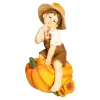 Die moderne Hausfrau Dekofigur „Michl auf dem Kürbis“