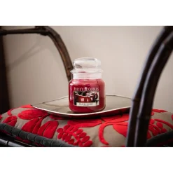 Die moderne Hausfrau Duftkerze, 411g Black Cherry