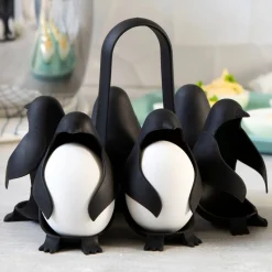 Die moderne Hausfrau Eierhalter Egguins