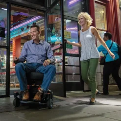 Die moderne Hausfrau Elektrorollstuhl M35+ mit Staufächern, 6 km/h orange