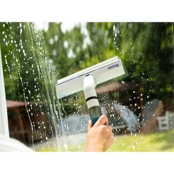 Die moderne Hausfrau Fensterreiniger mit Sprühfunktion „2 in 1“