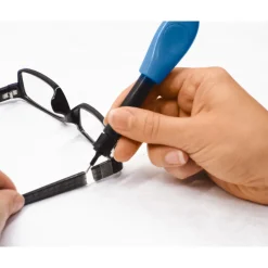 Die moderne Hausfrau Flüssigkunststoff mit UV-Licht "Lazer Bond USA"