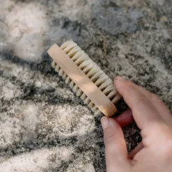 Die moderne Hausfrau Holz-Naturbürste