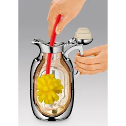 Die moderne Hausfrau Kannenbürste