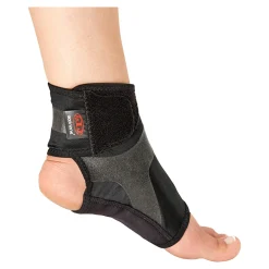 Die moderne Hausfrau Knöchelbandage mit Tapeverstärkung links