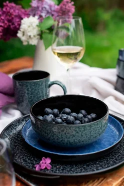 Die moderne Hausfrau Kombiservice, Steinzeug Filippa Schwarz