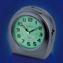 Die moderne Hausfrau Leucht-Quartzwecker silber