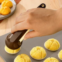 Die moderne Hausfrau Makronator klein