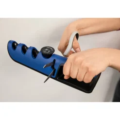 Die moderne Hausfrau Messerschärfer „3 in 1“ BladeStar