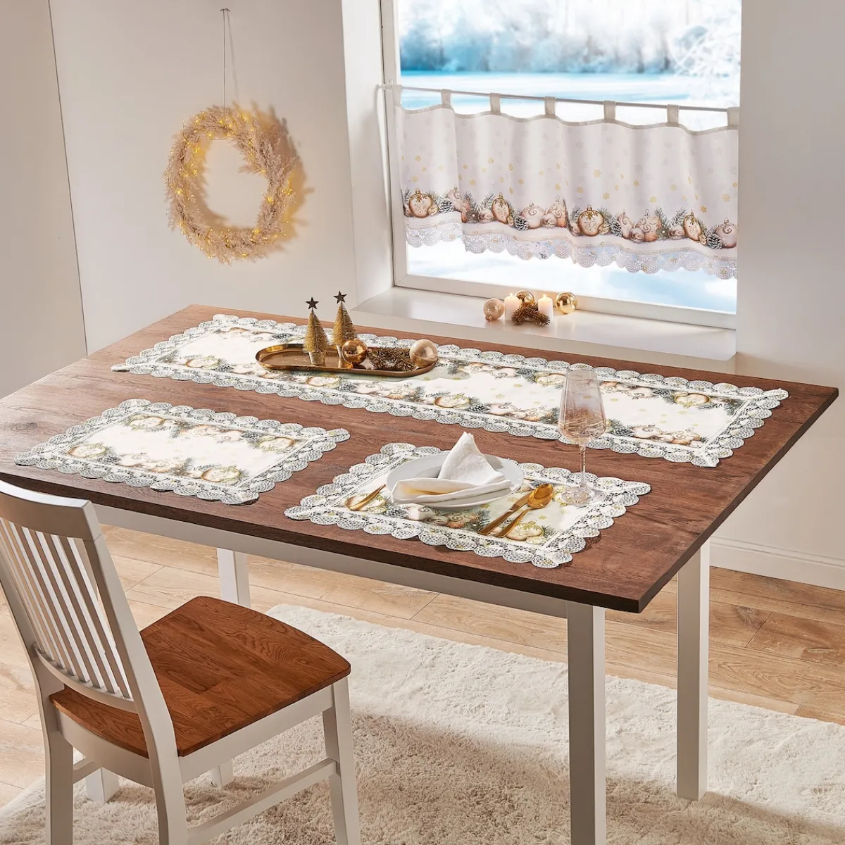 Die moderne Hausfrau Platzset „Festtagskugeln“, 2 Stück