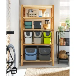 Die moderne Hausfrau Recycling Müllsystem 