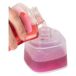 Die moderne Hausfrau Seifenspender