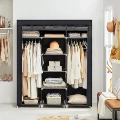 Die moderne Hausfrau ﻿Stoffschrank „XXL“