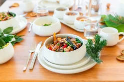 Die moderne Hausfrau Tellerset, Porzellan Taya