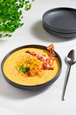 Die moderne Hausfrau Tellerset, Porzellan Vada Weiß