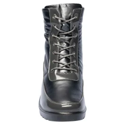 Damen Die moderne Hausfrau Winterstiefelette mit Spikes 