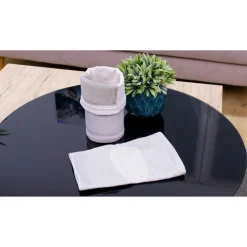 Die moderne Hausfrau Wärmende Kniebandage